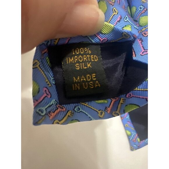 Peter-Blair Mens Silk Necktie With Green Key & Pear Design - Picture 5 of 6